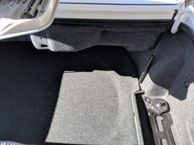 1992 white BMW 3-Series Convertible