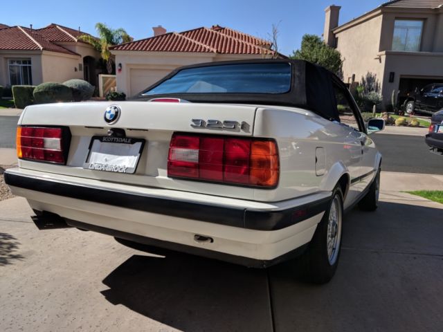 1992 white BMW 3-Series Convertible