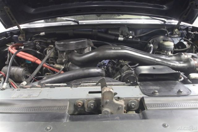 1992 Blue Ford Bronco SUV