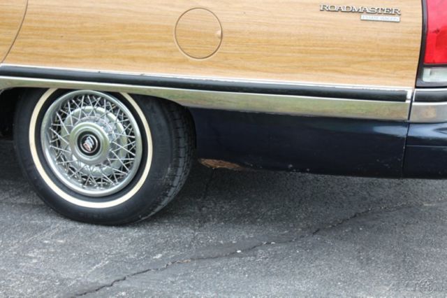 1992 Blue Buick Roadmaster Wagon