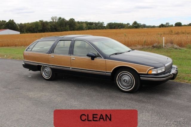 1992 Blue Buick Roadmaster Wagon