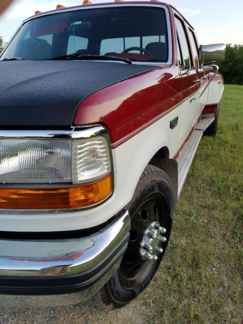 1992 Burgandy/White Ford F-350 Crew Cab Pickup