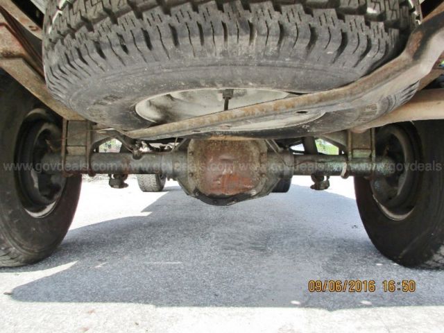 1992 Green Ford F-350 Standard Cab Pickup