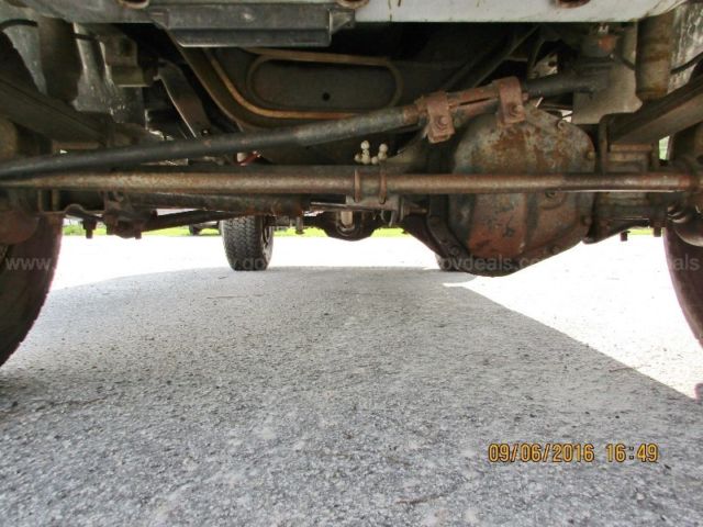 1992 Green Ford F-350 Standard Cab Pickup