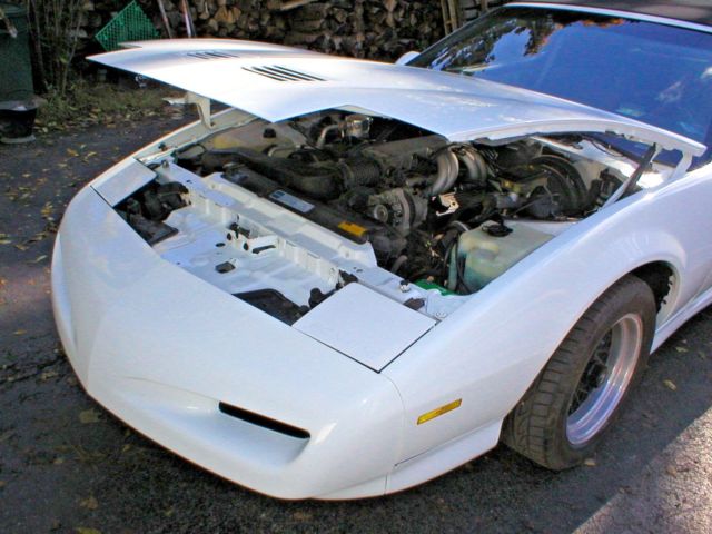 1992 White Pontiac Firebird Convertible