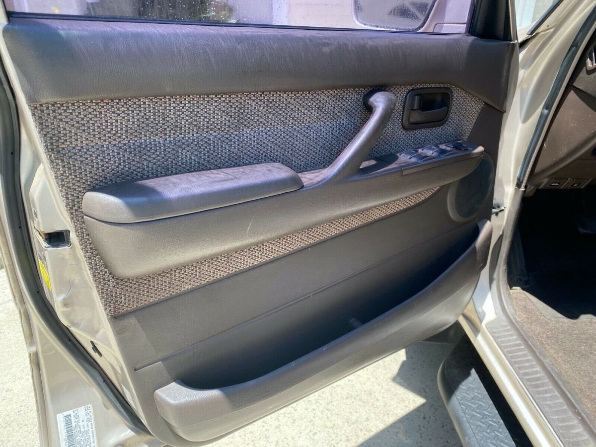 1992 Tan Toyota Land Cruiser SUV