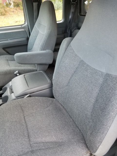 1992 Gray Ford F-150 Extended Cab Pickup