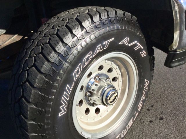 1992 Silver Ford Bronco SUV