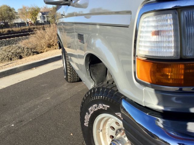 1992 Silver Ford Bronco SUV