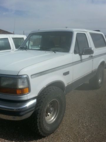 1992 White Ford Bronco