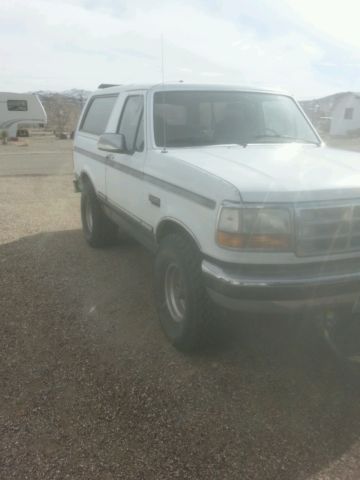1992 White Ford Bronco