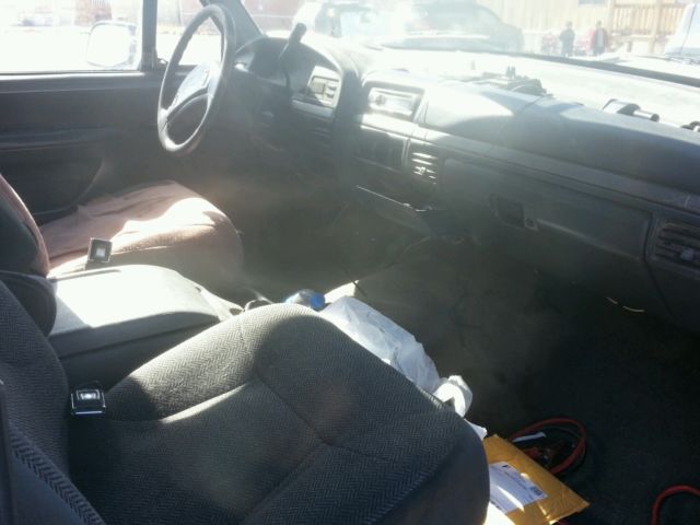 1992 White Ford Bronco