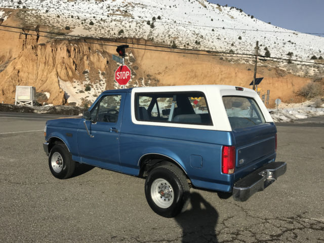 1992 Blue Ford Bronco SUV