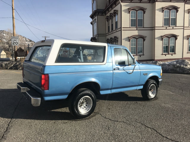 1992 Blue Ford Bronco SUV