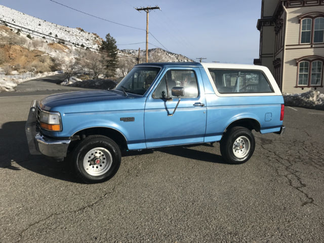 1992 Blue Ford Bronco SUV