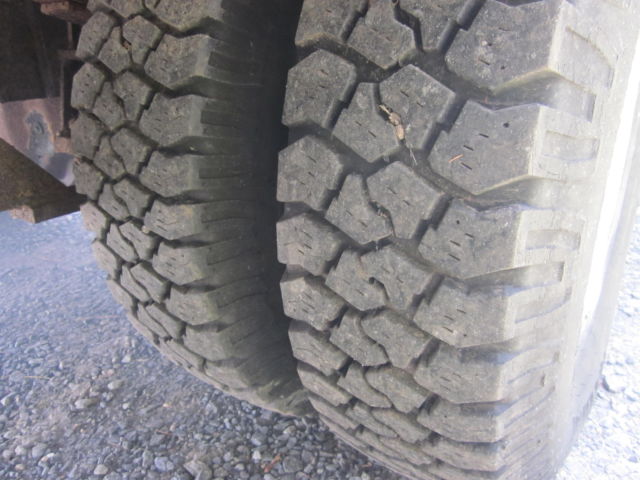 1992 White Ford F-350 Cab &- Chassis