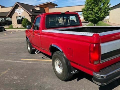 1992 Red Ford F-150 Regular Cab