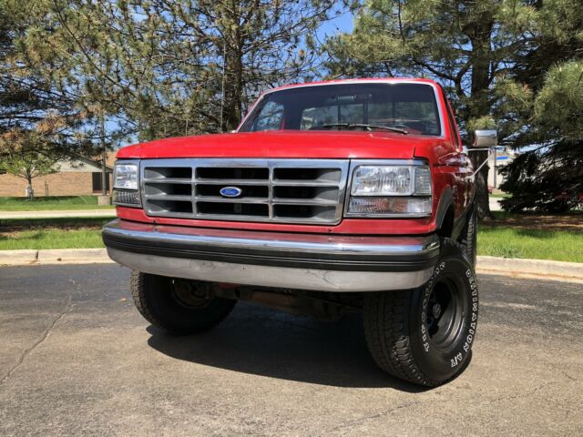 1992 Red Ford F-150 REGULAR CAB PIC