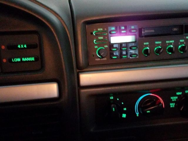 1992 green Ford F-150 truck