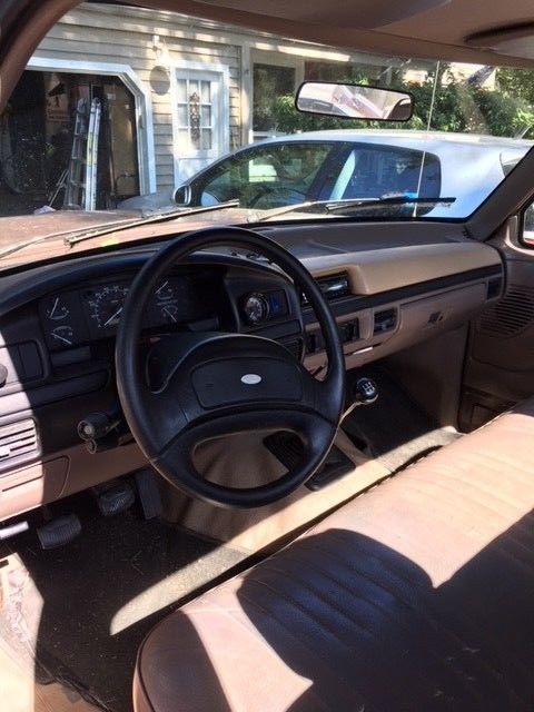 1992 Brown Ford F-150 Long bed