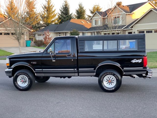 1992 Black Ford F-150 Standard Cab Pickup