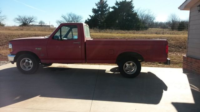 1992 Gray Ford F-150 Standard Cab Pickup