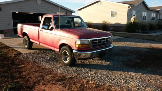 1992 Gray Ford F-150 Standard Cab Pickup
