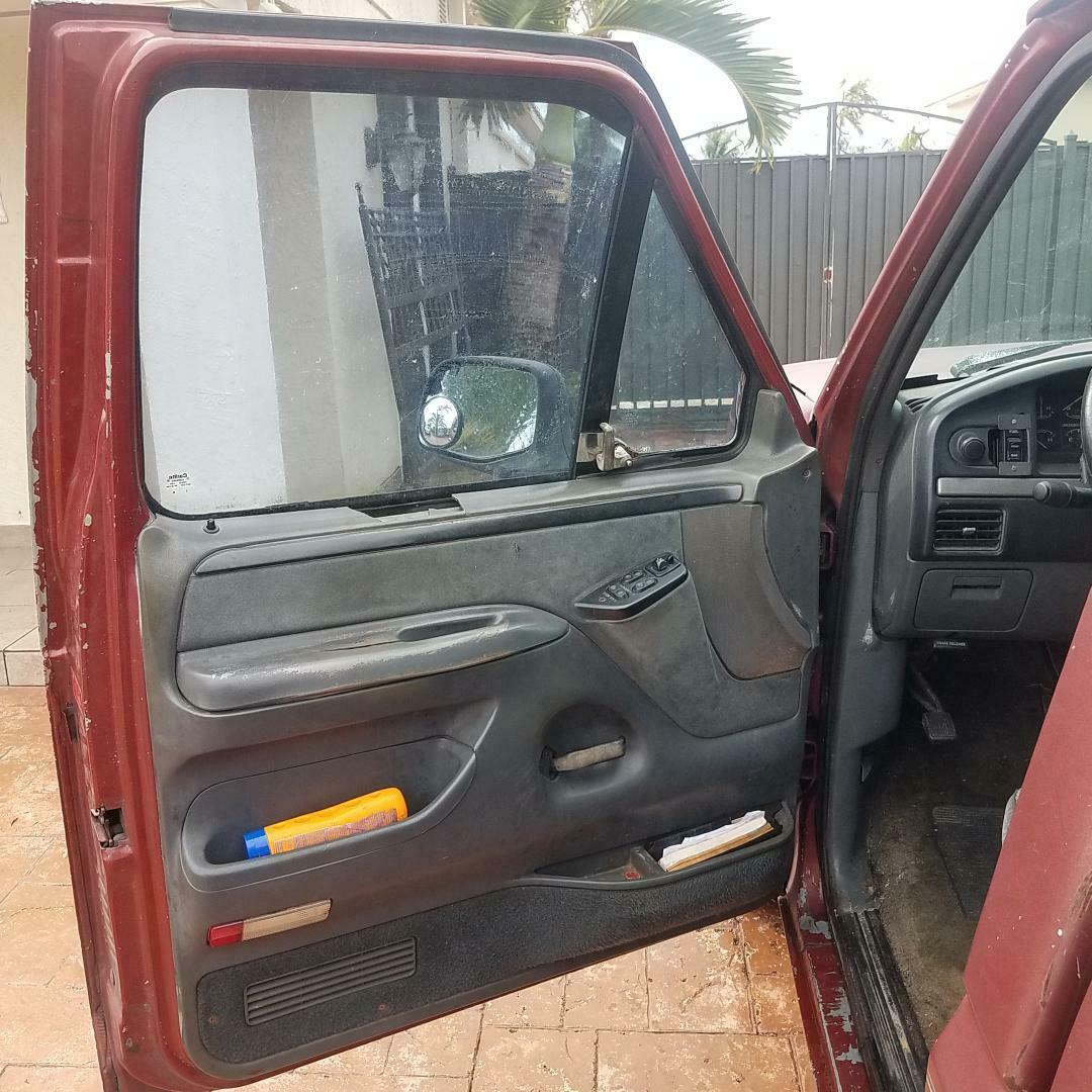 1992 Burgundy Ford F-150 Standard Cab Pickup
