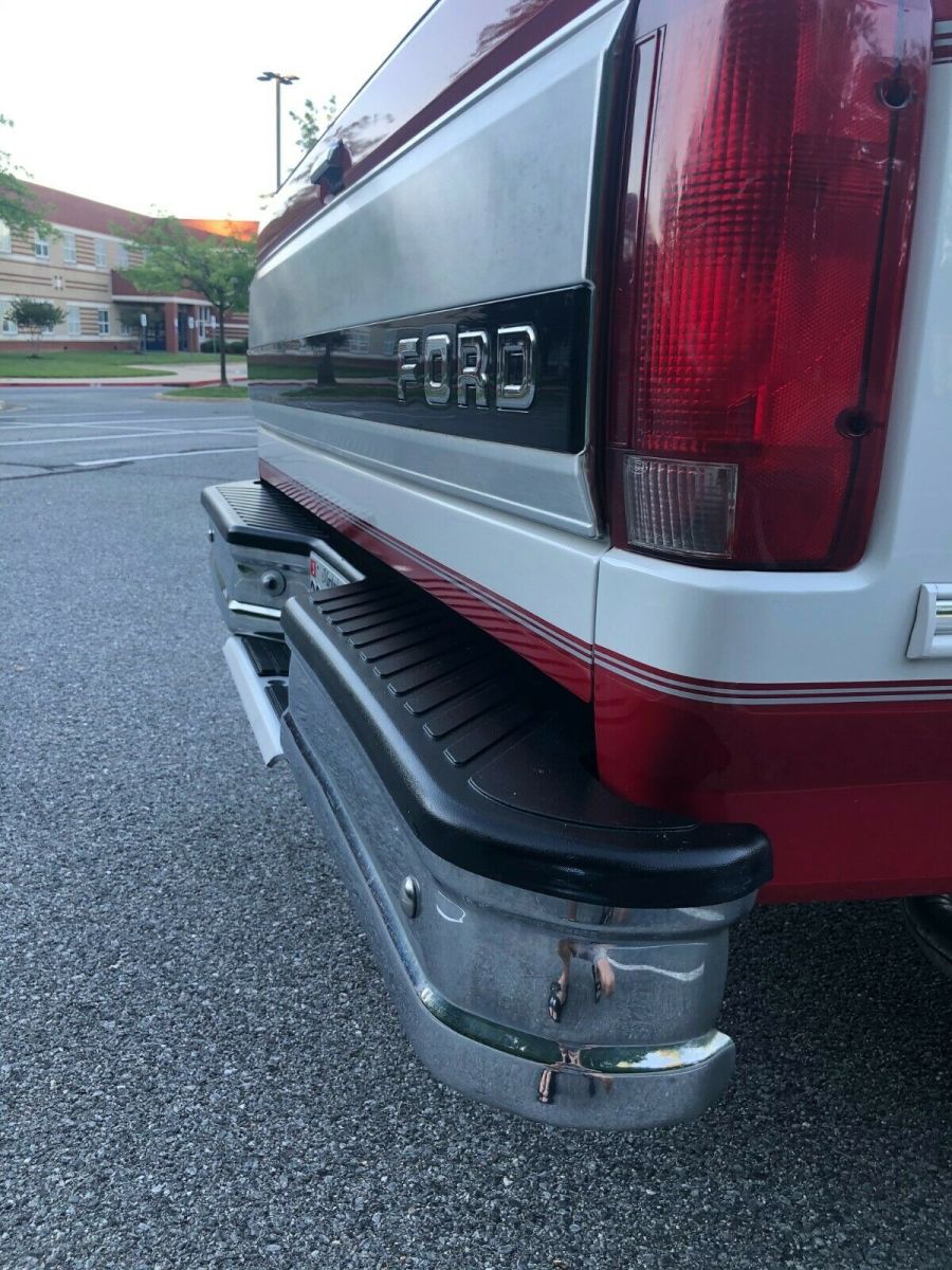 1992 Red Ford F-150 Cab & Chassis