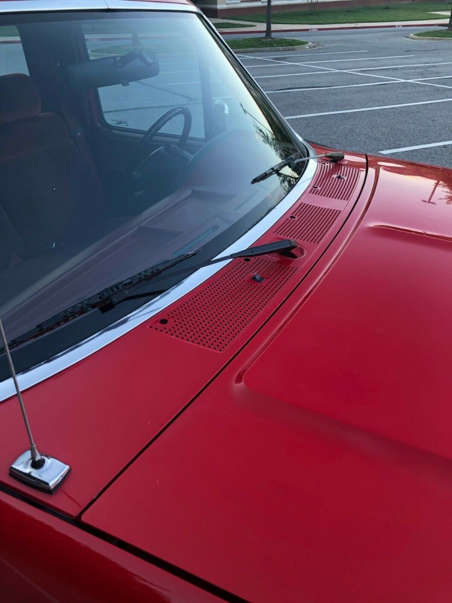 1992 Red Ford F-150 Cab & Chassis