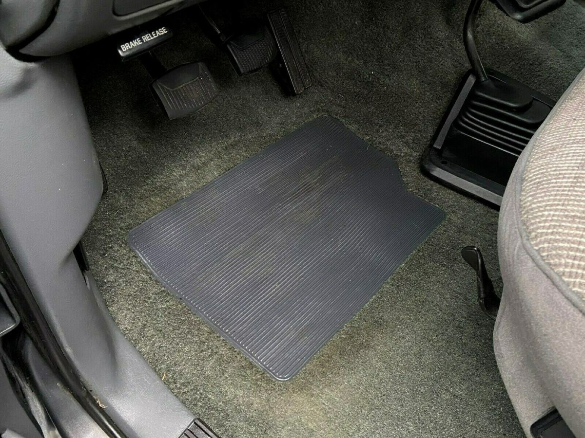 1992 Black and Sliver Ford F-250 Standard Cab Pickup