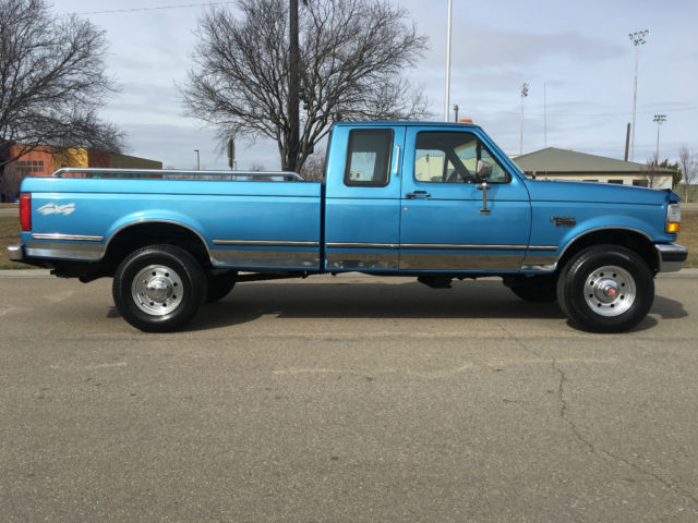 1992 Blue Ford F-250 Extended Cab Pickup