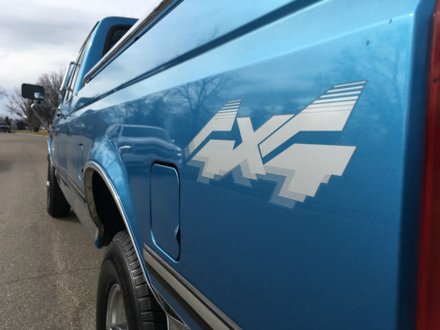 1992 Blue Ford F-250 Extended Cab Pickup