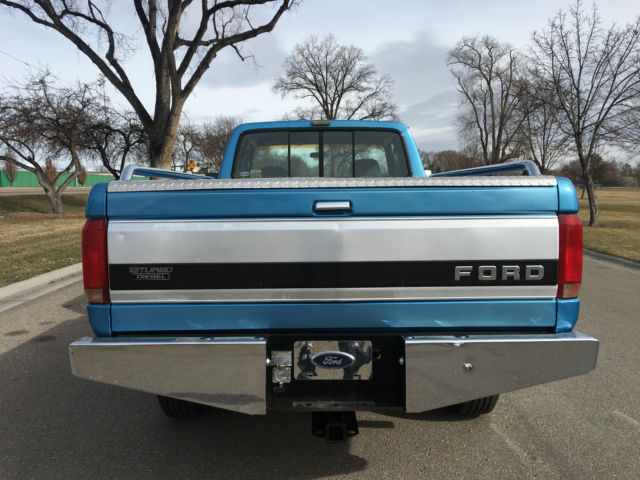 1992 Blue Ford F-250 Extended Cab Pickup