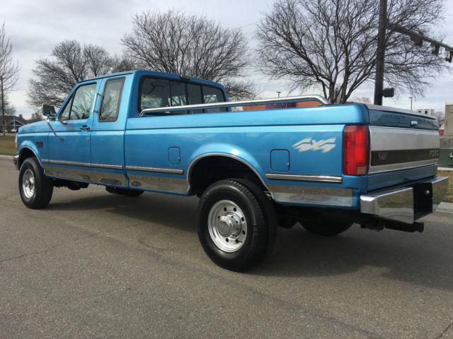 1992 Blue Ford F-250 Extended Cab Pickup