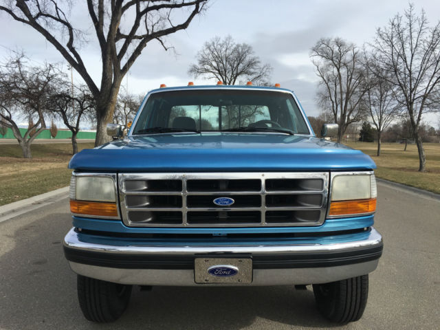 1992 Blue Ford F-250 Extended Cab Pickup