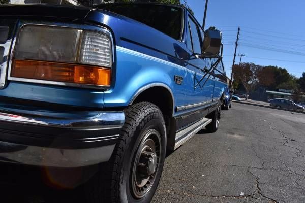 1992 Blue Ford F-250 Extended Cab Pickup