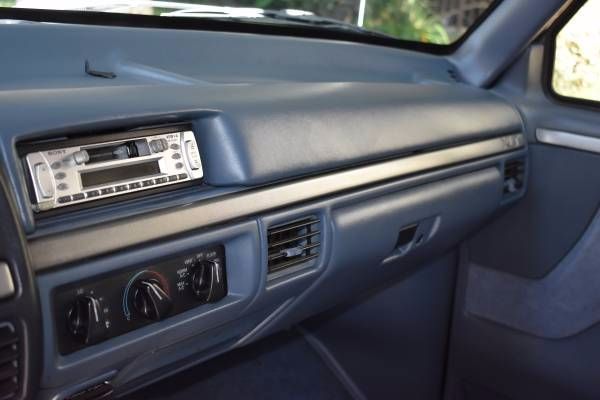 1992 Blue Ford F-250 Extended Cab Pickup