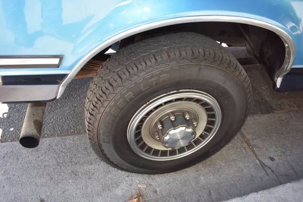 1992 Blue Ford F-250 Extended Cab Pickup