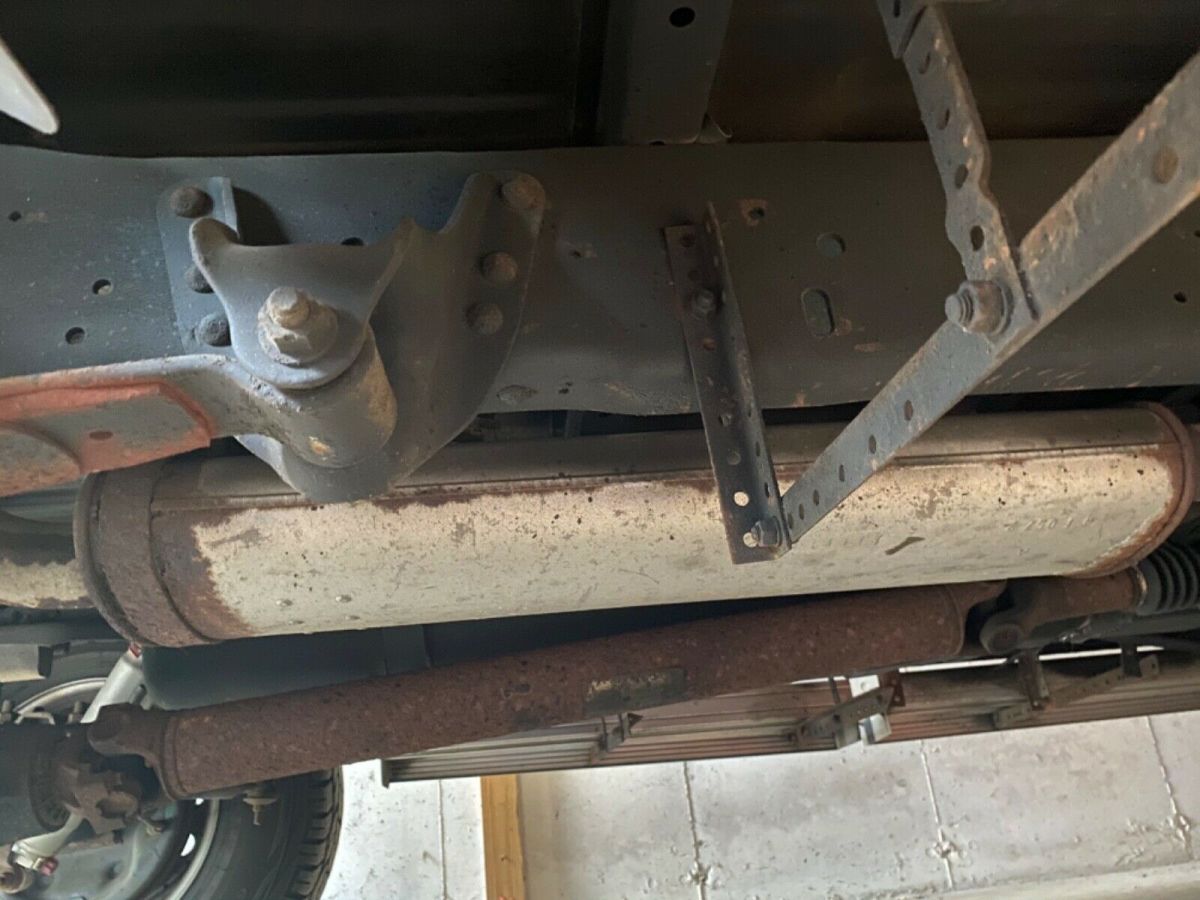 1992 Red Ford F-250 Extended Cab Pickup