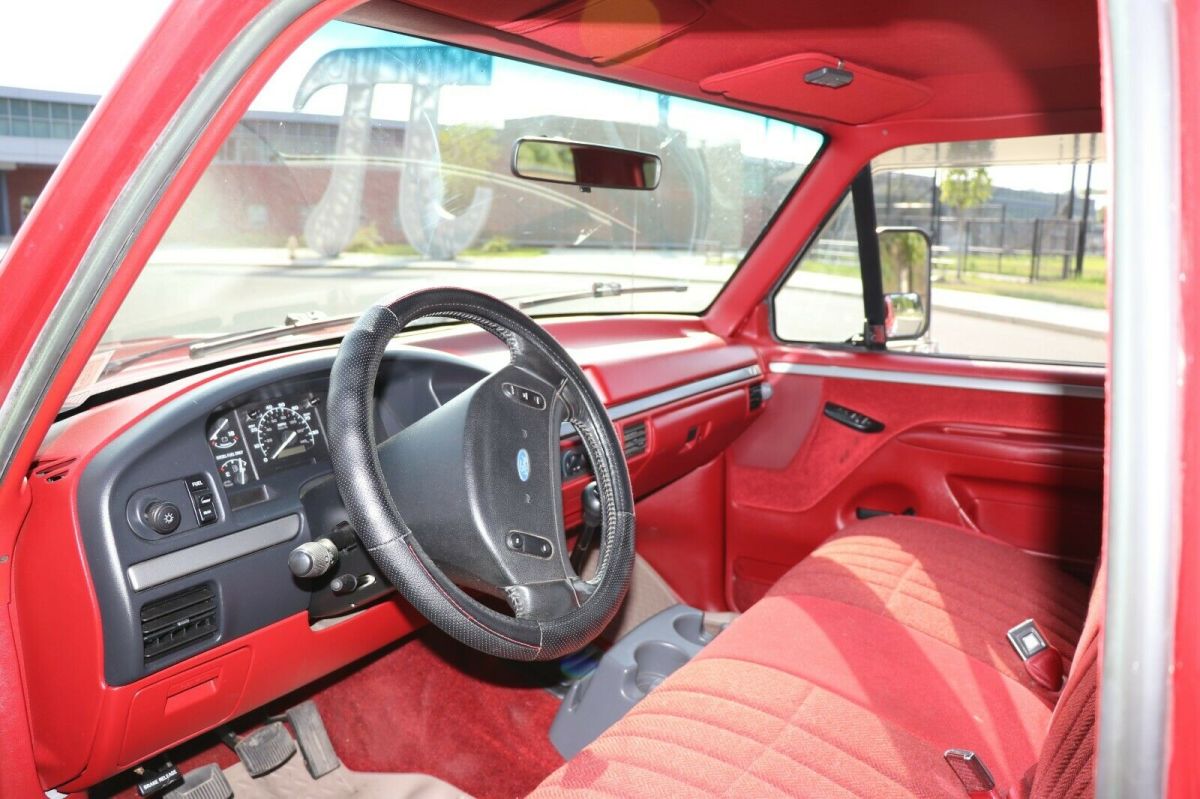 1992 Red Ford F-250 Extended Cab Pickup