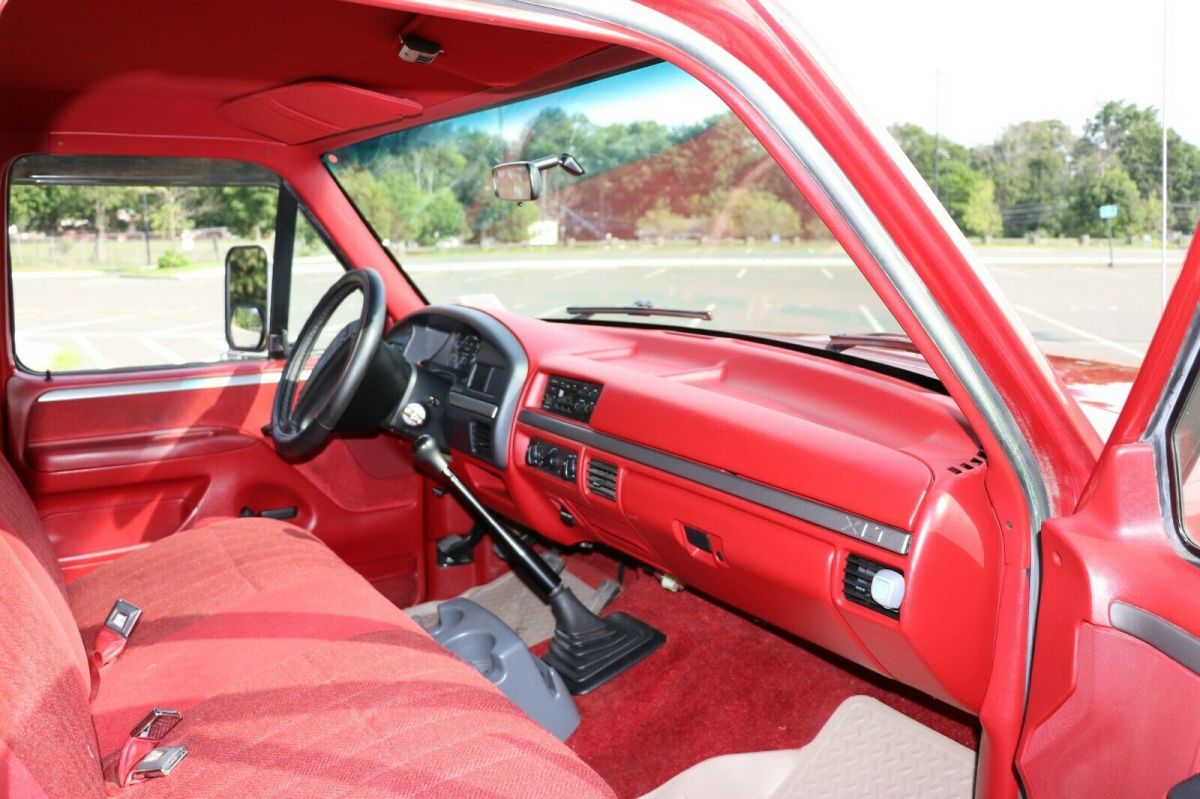 1992 Red Ford F-250 Extended Cab Pickup