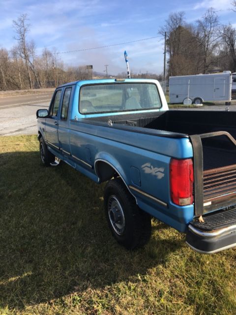 1992 Blue Ford F-250 Extended Cab Pickup
