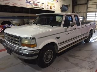 1992 WHITE Ford F-250 Extended Cab Pickup