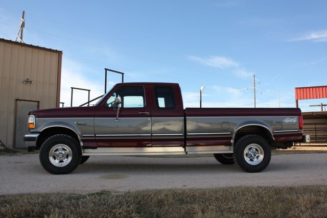 1992 Teal Ford F-250 Extended Cab Pickup