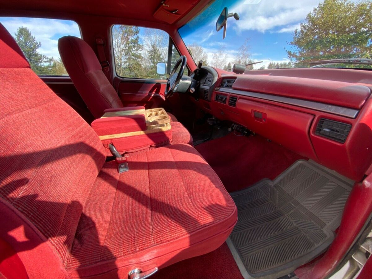 1992 White Ford F-350 Crew Cab Pickup