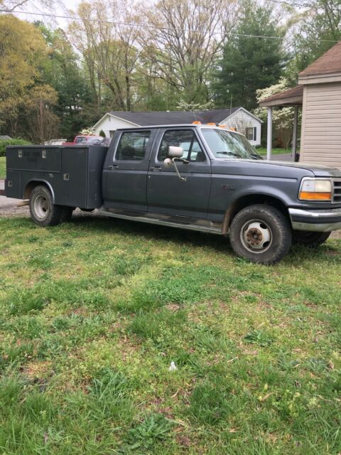 1992 Gray Ford F-350 Crew Cab Pickup