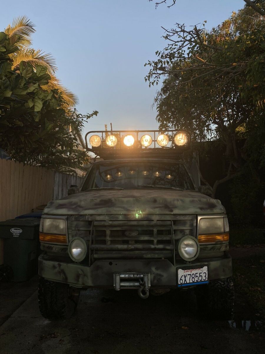 1992 Green Ford F-350 Pickup