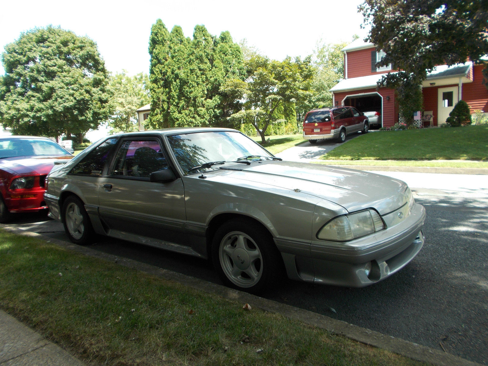 1992 Silver Ford Mustang Fastback