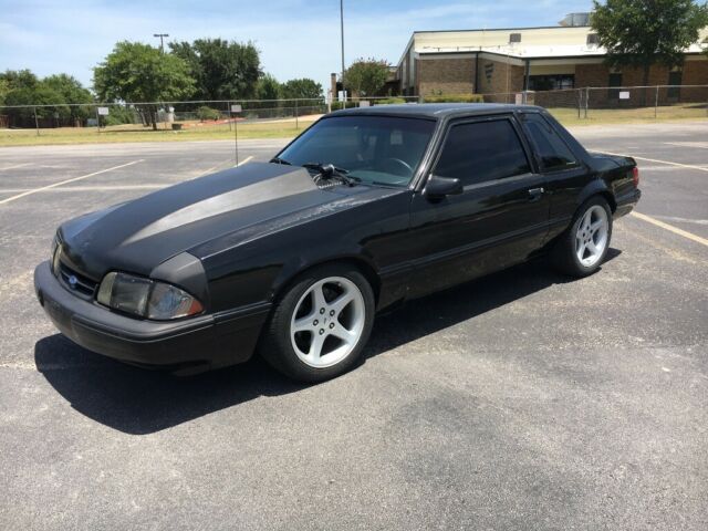 1992 Black Ford Mustang Coupe